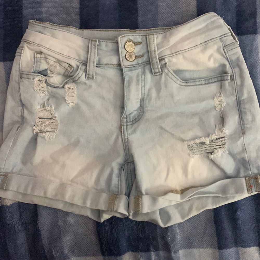 ripped denim shorts